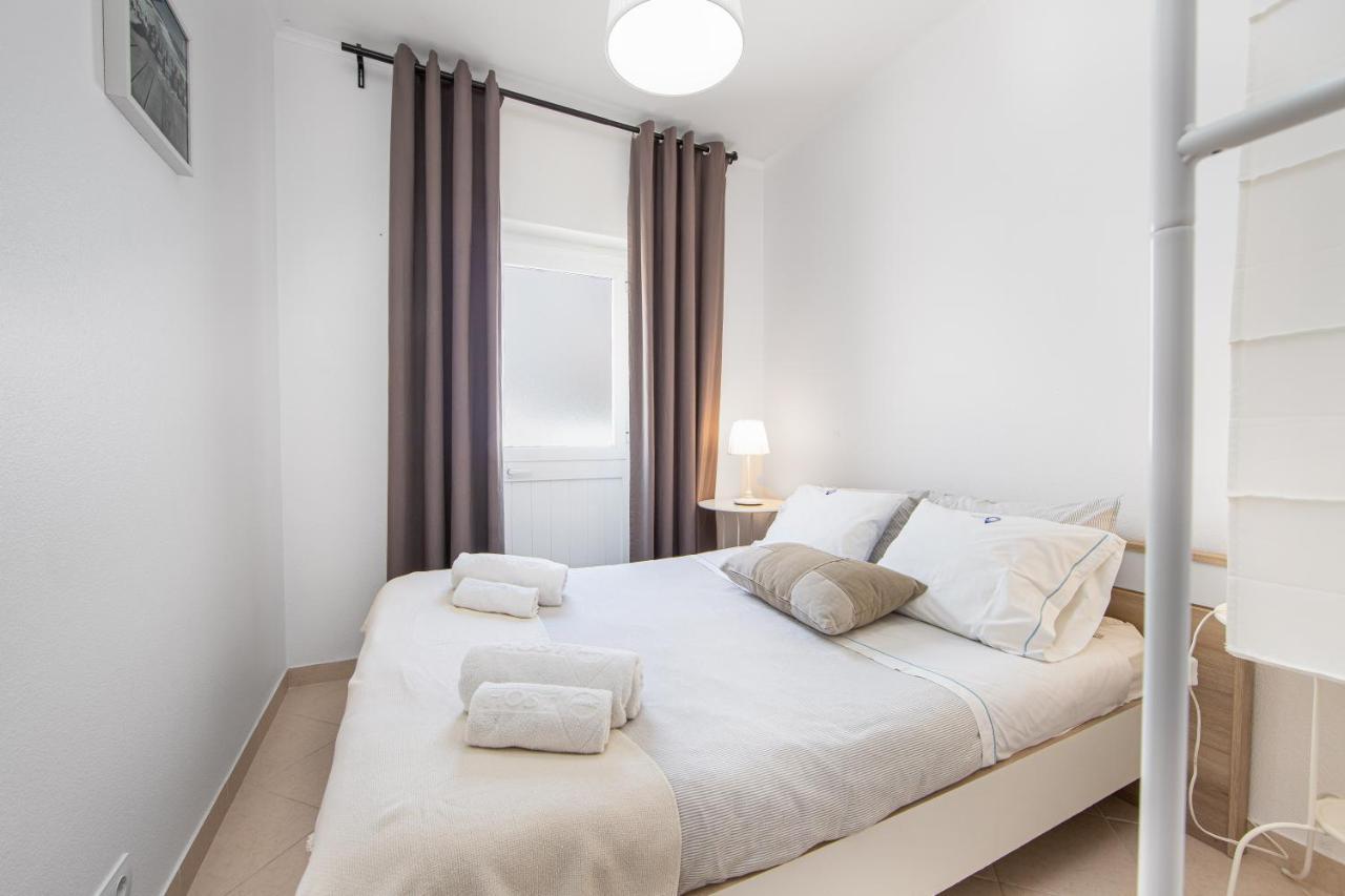 Caparica Beach Apartment By Host-Point Costa da Caparica Bagian luar foto