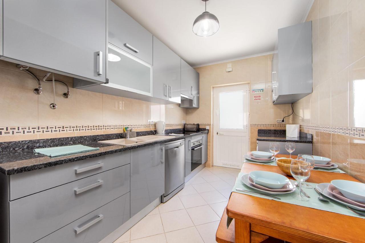 Caparica Beach Apartment By Host-Point Costa da Caparica Bagian luar foto