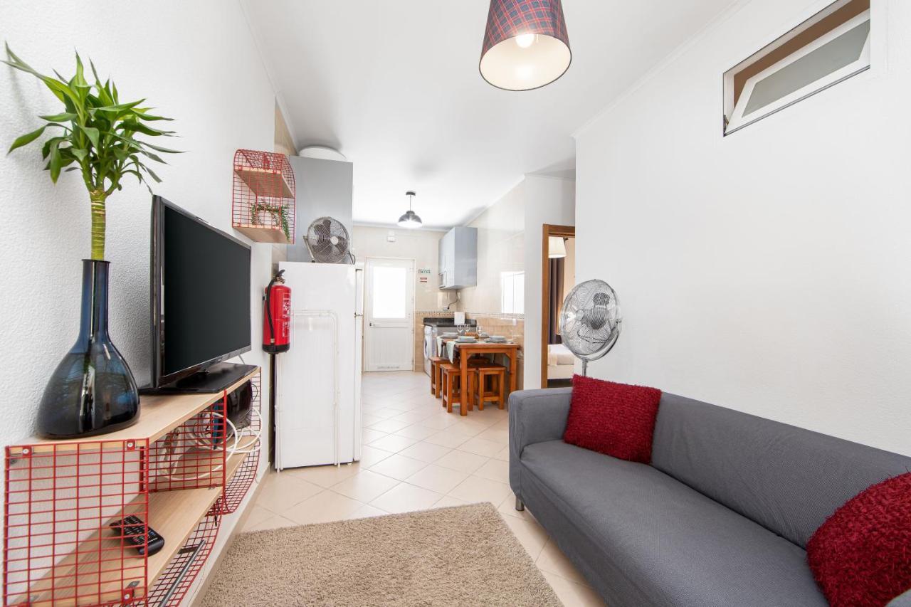 Caparica Beach Apartment By Host-Point Costa da Caparica Bagian luar foto